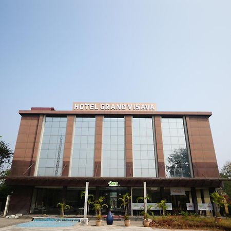 Hotel Grand Visava Lonavala Exteriör bild